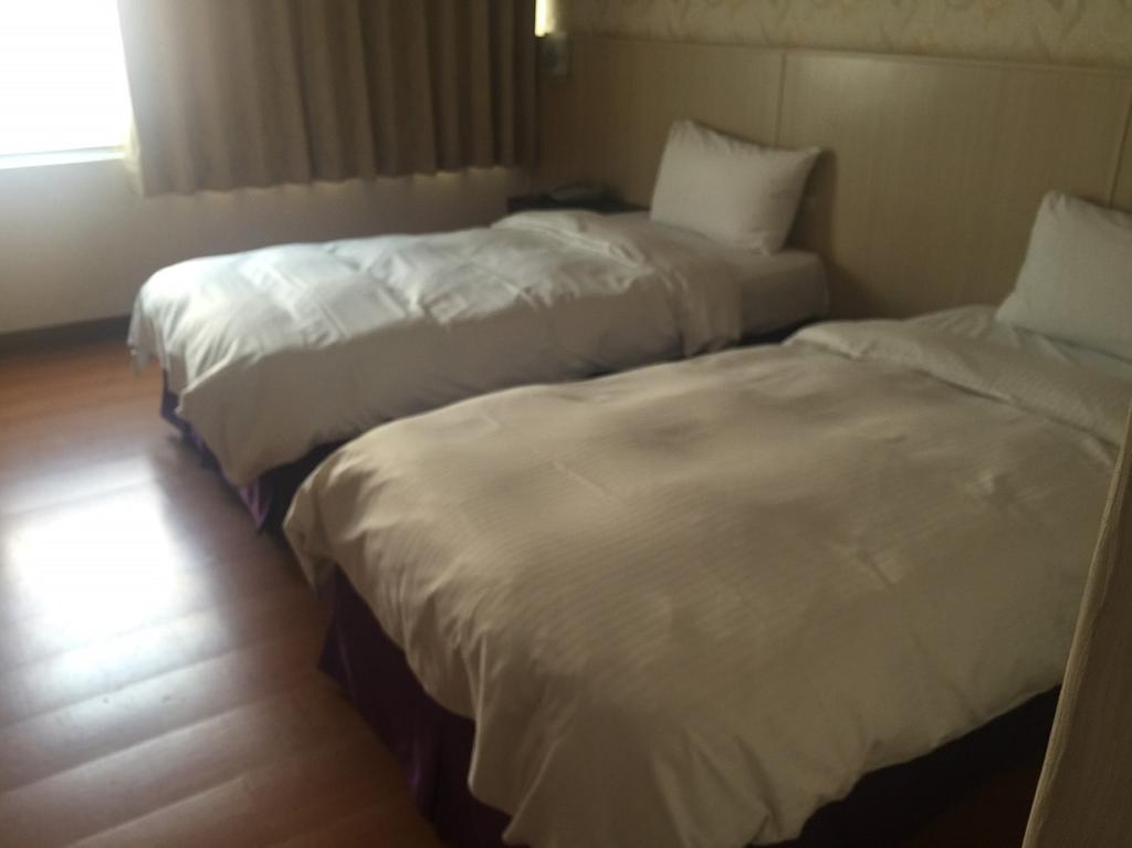 Long Siang Hotel Гаосюн Экстерьер фото